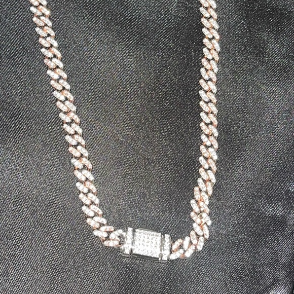 Vvs GRA certified Diamond Cuban necklace, passes diamond testers, Moissanite HOT - Picture 5 of 7